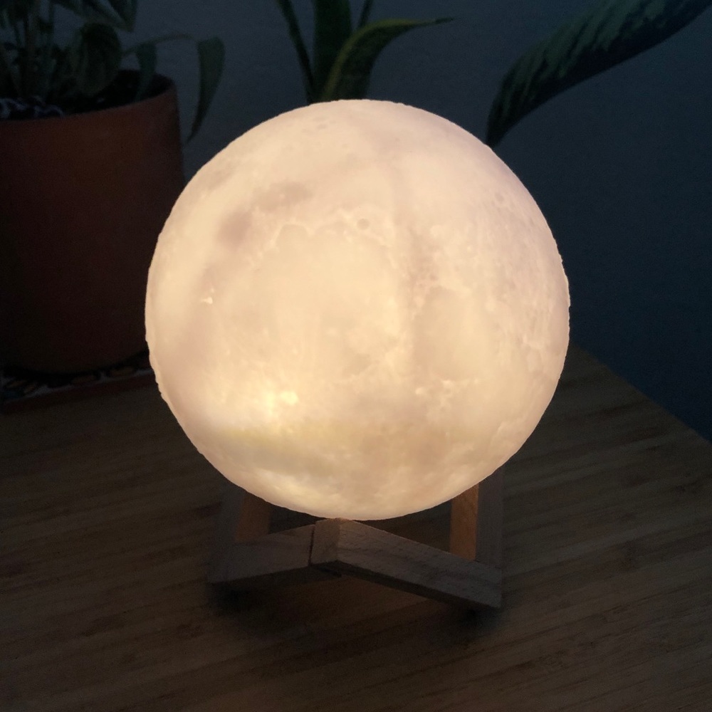 MOON NIGHTLIGHT